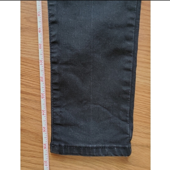 Democracy Black Skinny Jeans - Picture 5 of 12